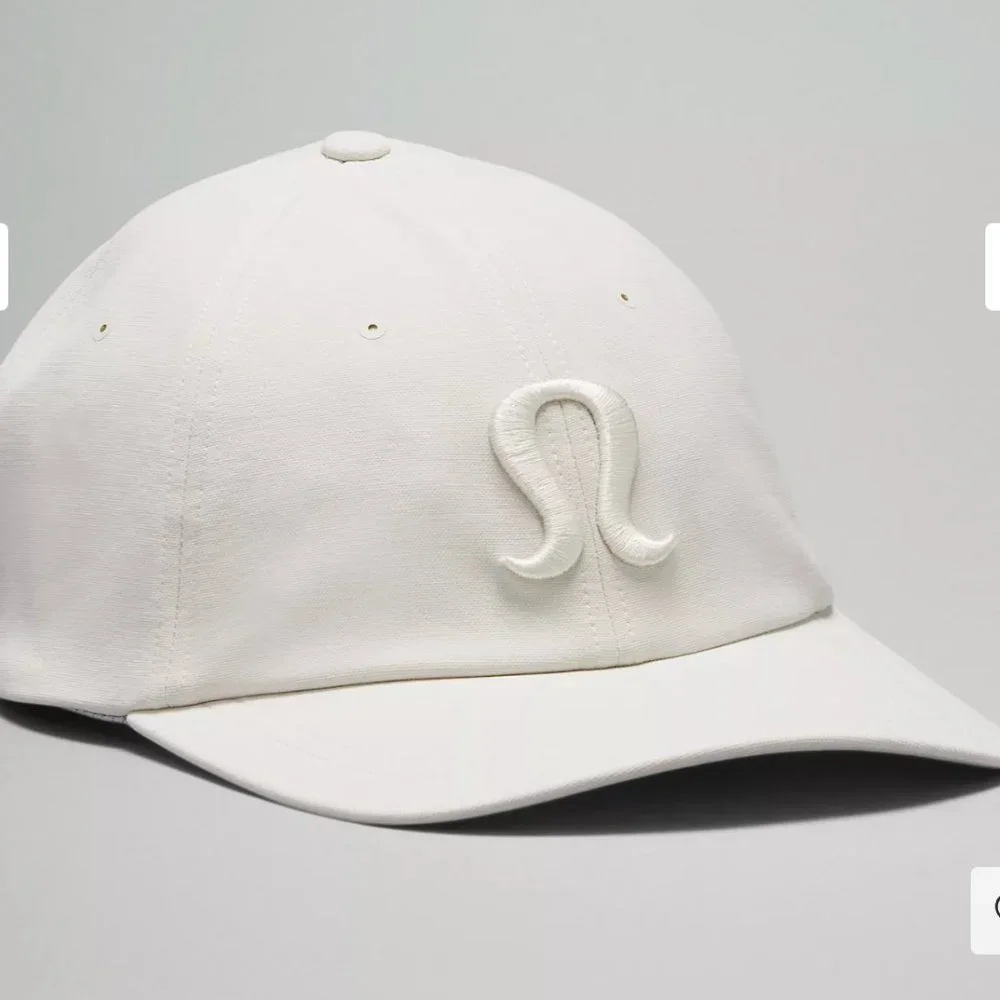 (2362/2395) LULULEMON Days Shade Ball Cap in BONE - Picture 1 of 3